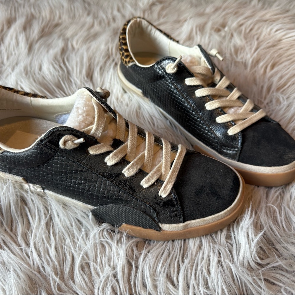 Dolce Vita Black and Tan Sneakers